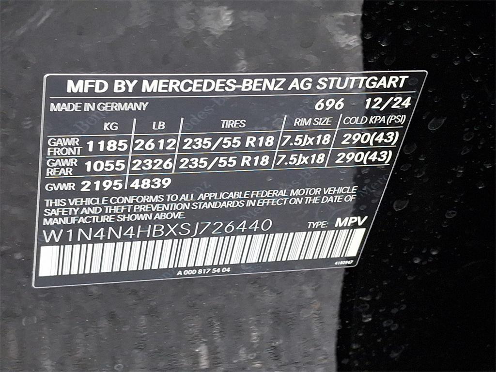 new 2025 Mercedes-Benz GLA 250 car, priced at $46,650