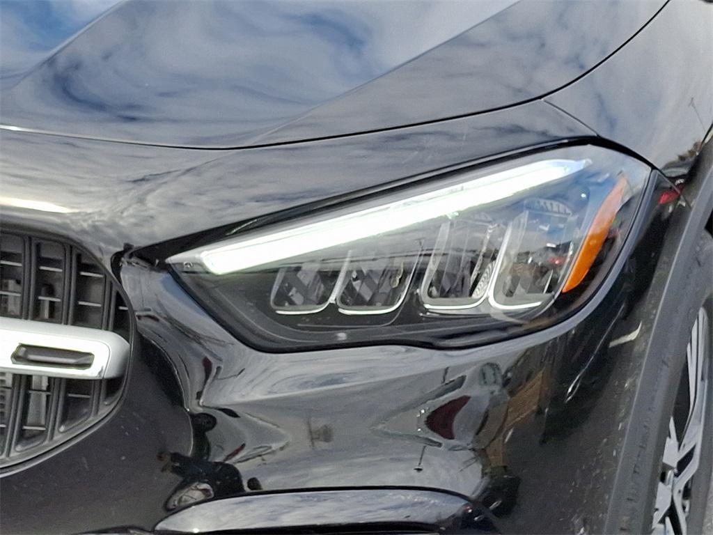 new 2025 Mercedes-Benz GLA 250 car, priced at $46,650