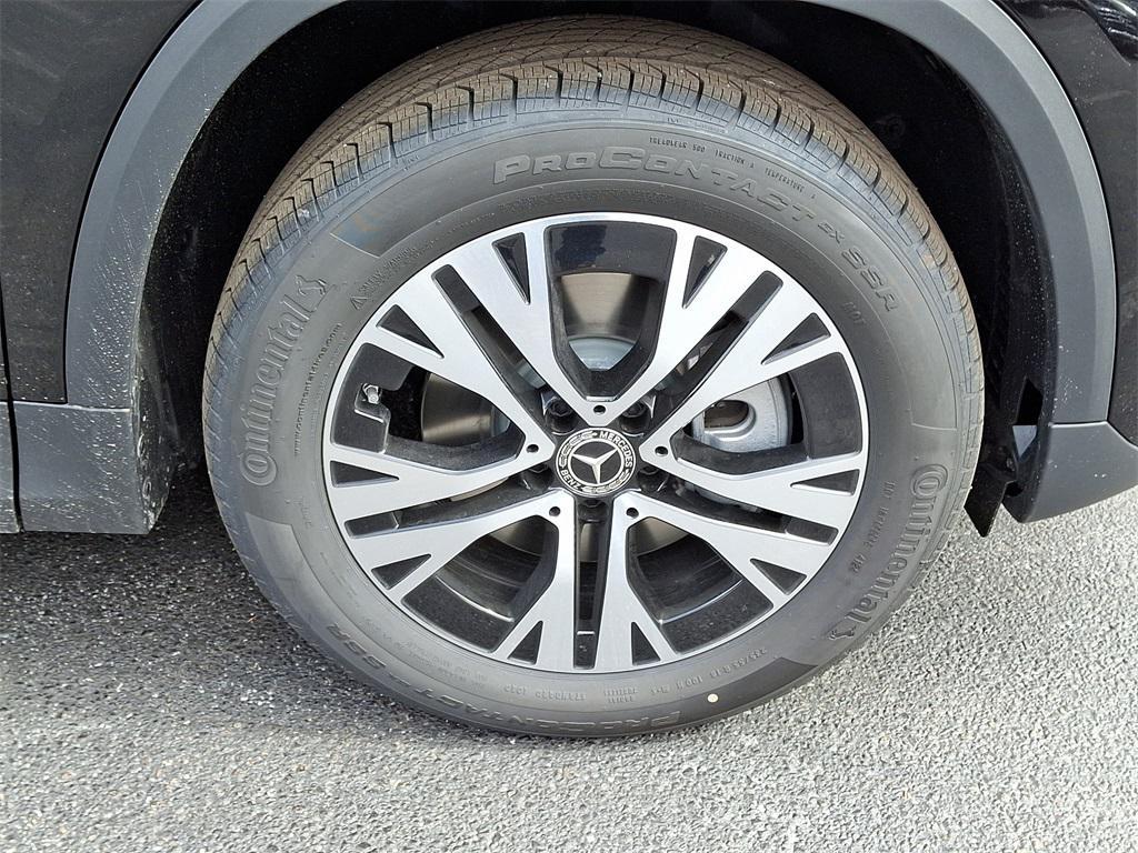 new 2025 Mercedes-Benz GLA 250 car, priced at $46,650