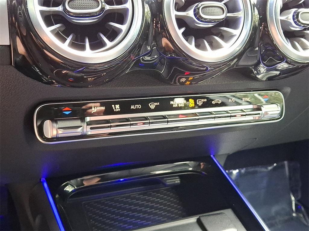 used 2025 Mercedes-Benz GLB 250 car, priced at $45,881