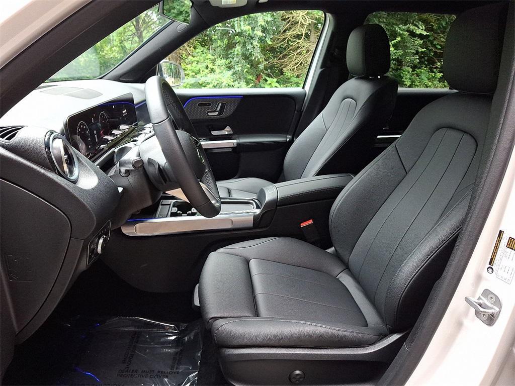 used 2025 Mercedes-Benz GLB 250 car, priced at $45,881