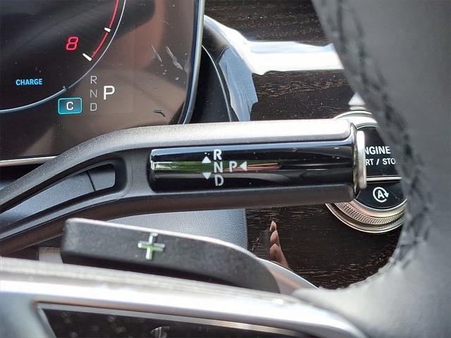 new 2025 Mercedes-Benz GLC 300 car, priced at $57,770