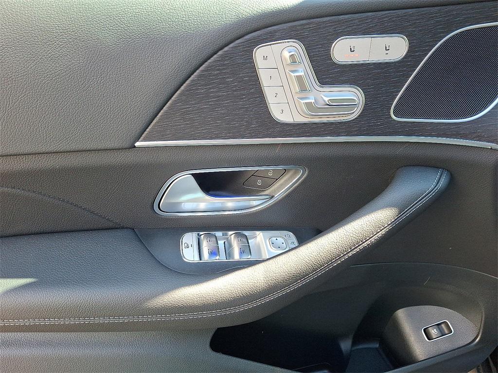 new 2026 Mercedes-Benz GLE 350 car, priced at $69,965