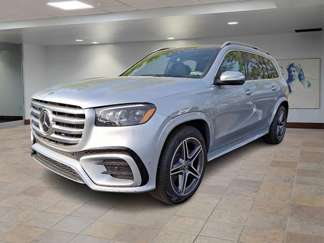 new 2025 Mercedes-Benz GLS 450 car, priced at $95,365