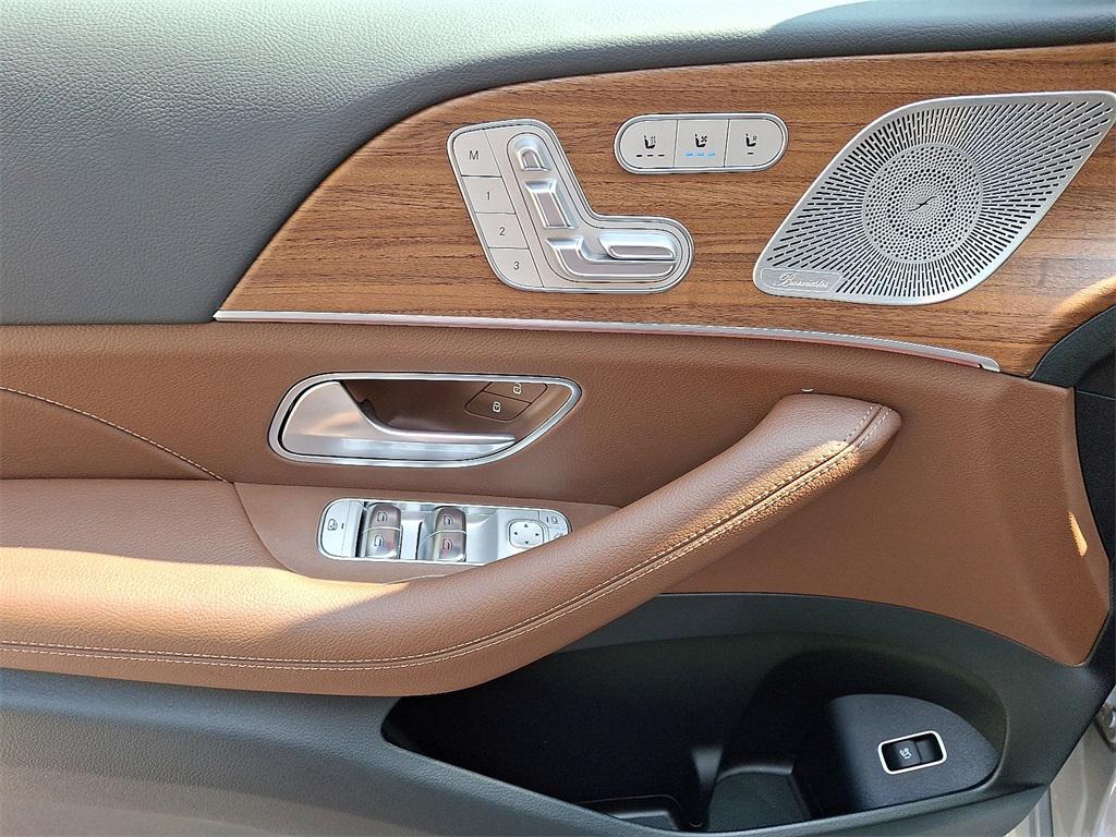 new 2025 Mercedes-Benz GLE 350 car, priced at $78,630