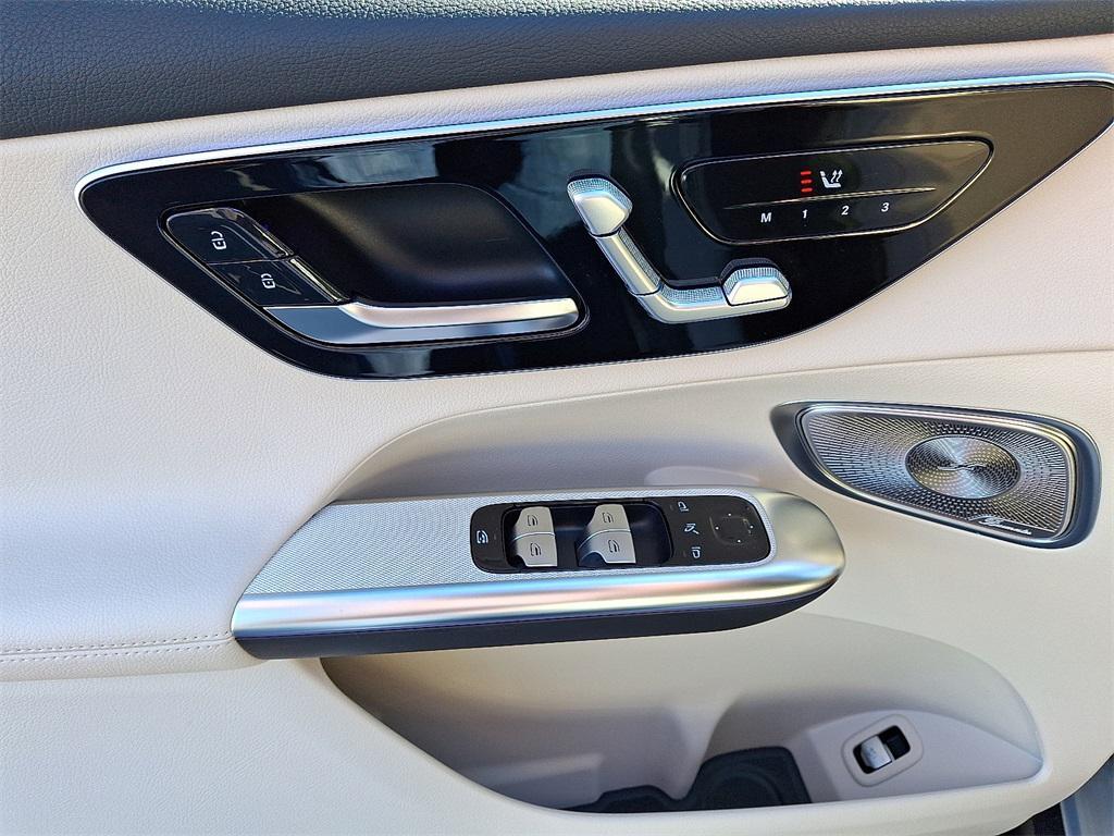 new 2026 Mercedes-Benz GLC 300 car, priced at $59,490