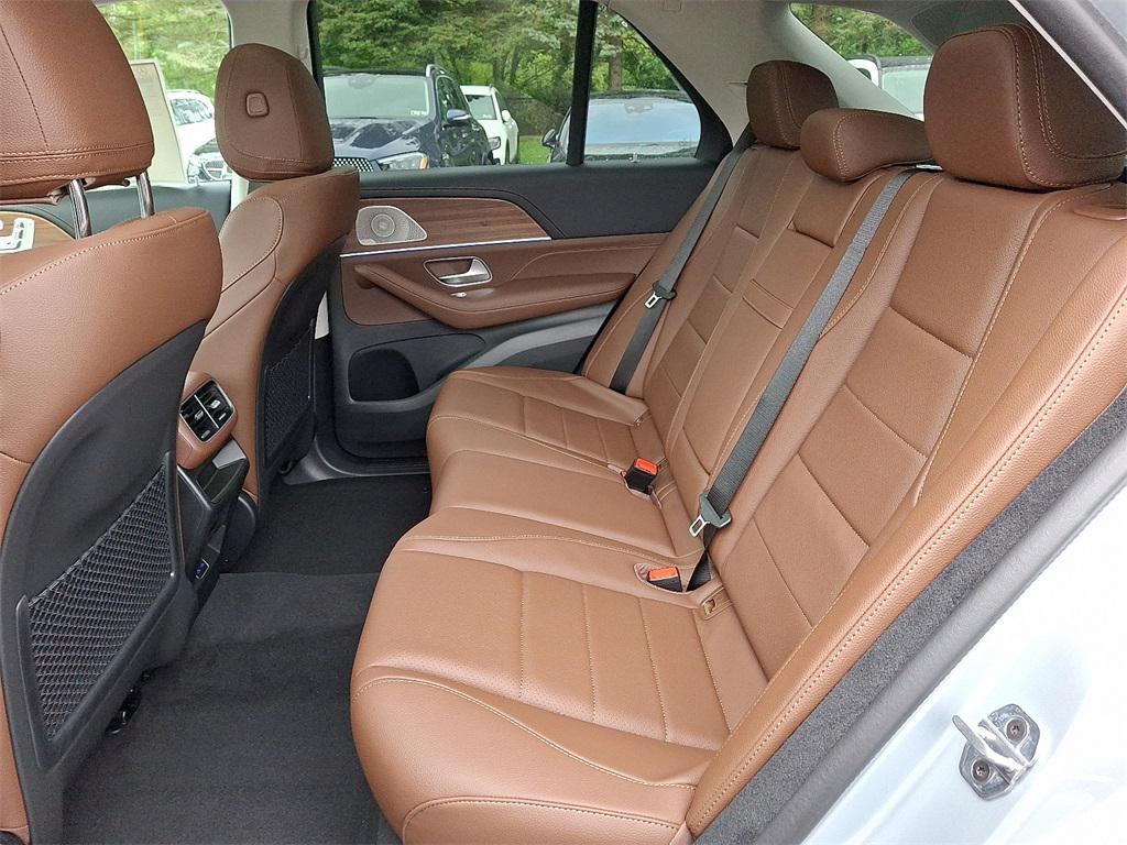 new 2025 Mercedes-Benz GLE 350 car, priced at $76,500