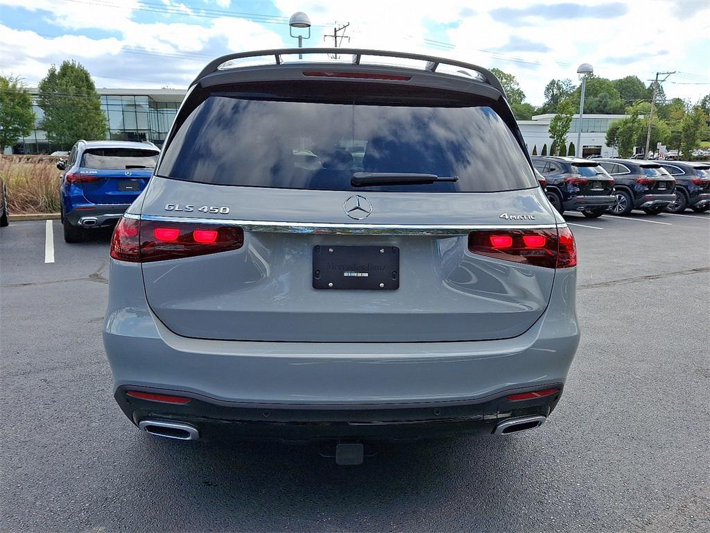 new 2025 Mercedes-Benz GLS 450 car, priced at $103,260