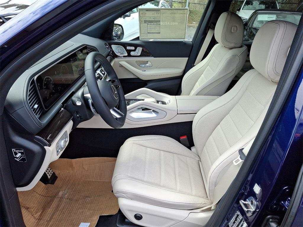 new 2025 Mercedes-Benz GLS 450 car, priced at $103,940