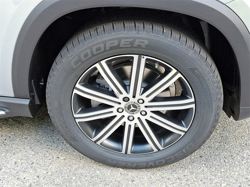 new 2026 Mercedes-Benz GLE 350 car, priced at $75,300