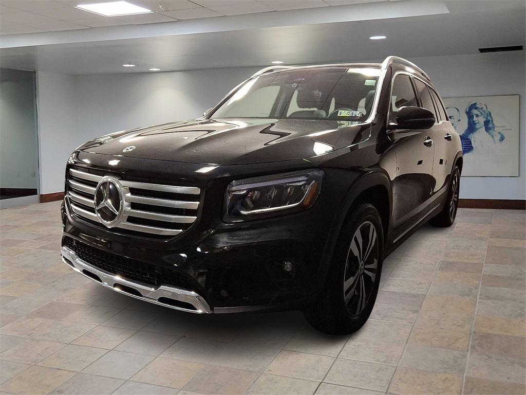used 2025 Mercedes-Benz GLB 250 car, priced at $45,681