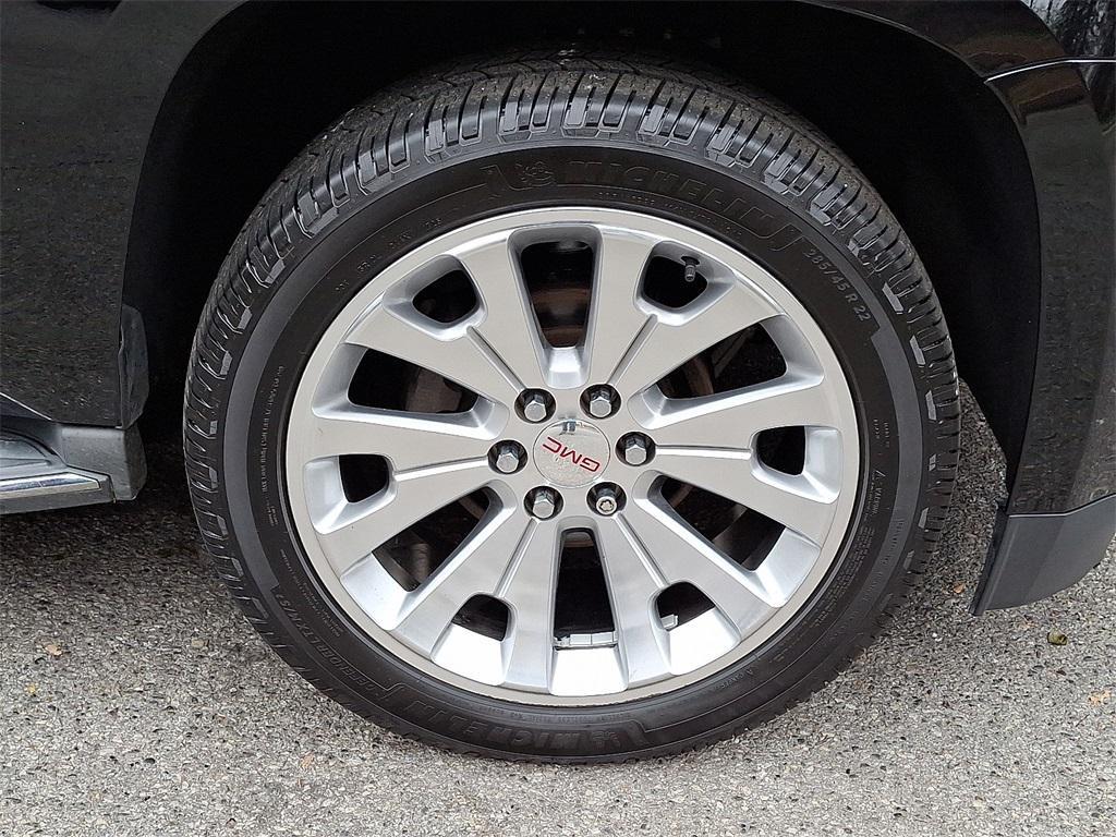 used 2016 GMC Yukon car, priced at $21,981