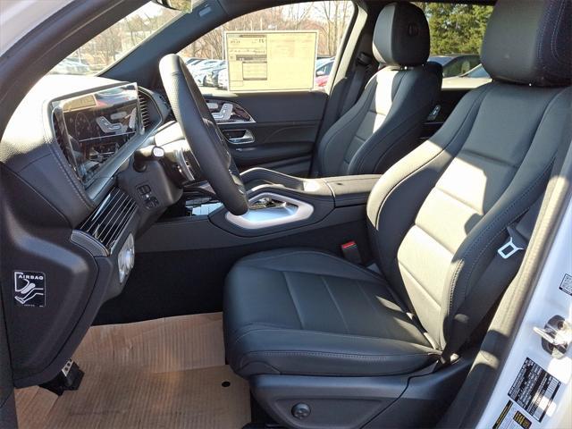 new 2025 Mercedes-Benz GLS 450 car, priced at $98,820