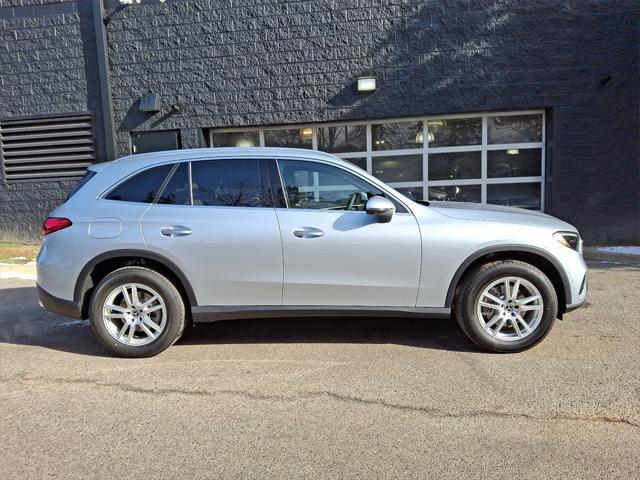 new 2025 Mercedes-Benz GLC 300 car, priced at $57,685