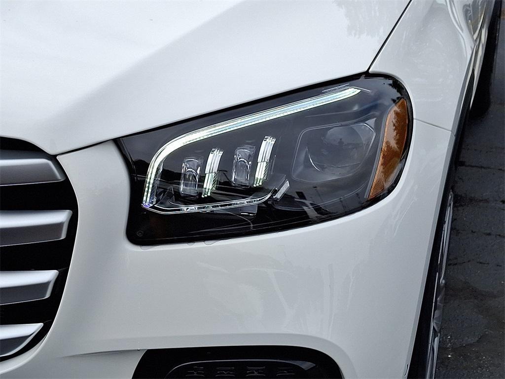 new 2026 Mercedes-Benz GLS 450 car, priced at $92,330