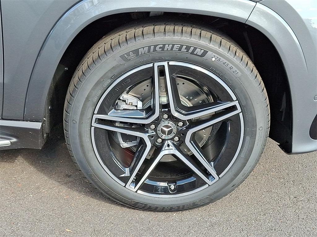 new 2026 Mercedes-Benz GLS 450 car, priced at $100,160