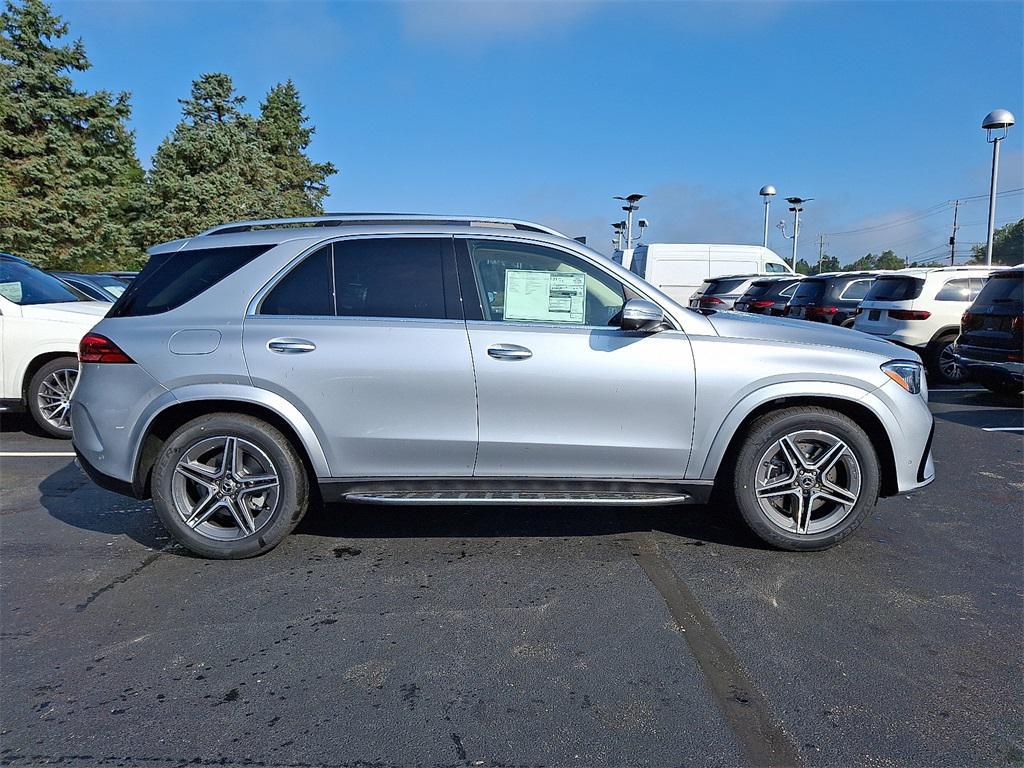 new 2026 Mercedes-Benz GLE 450 car, priced at $81,150