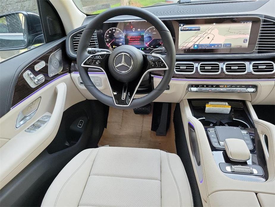 new 2024 Mercedes-Benz GLS 450 car, priced at $92,460