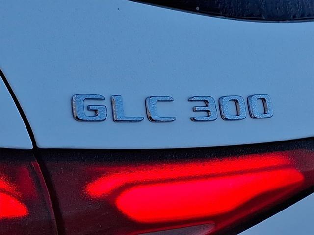 new 2025 Mercedes-Benz GLC 300 car, priced at $57,520