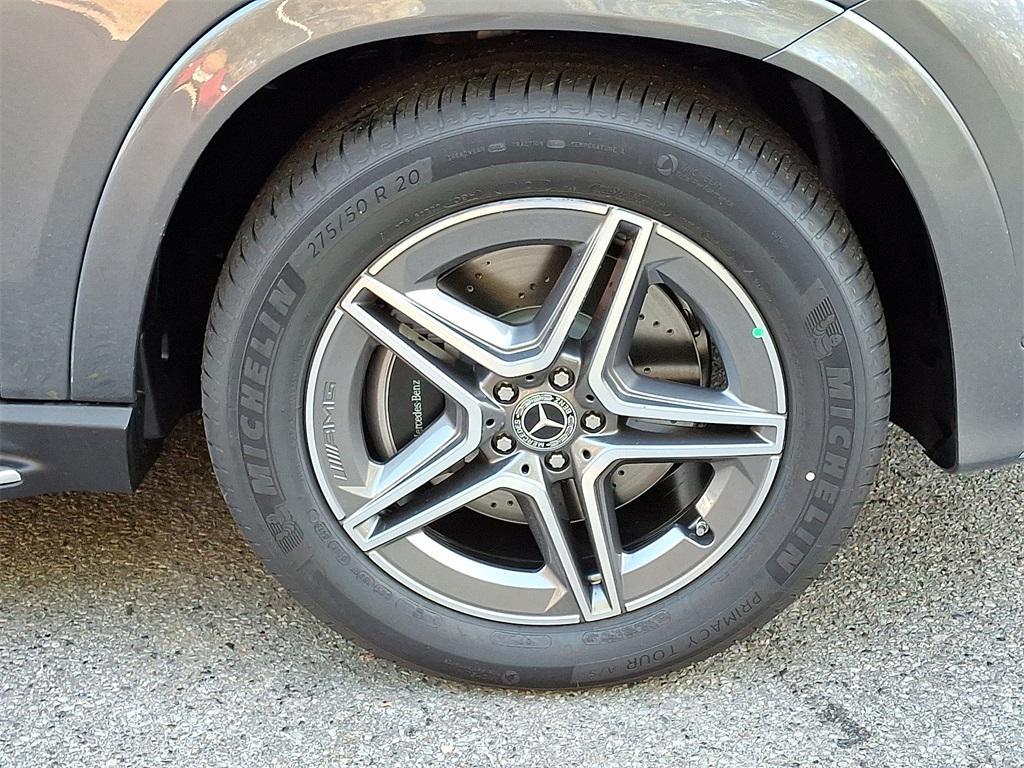 new 2026 Mercedes-Benz GLE 450 car, priced at $78,145