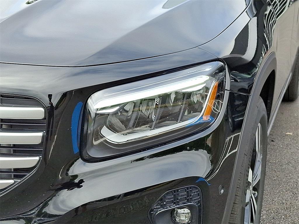 new 2026 Mercedes-Benz GLB 250 car, priced at $51,815