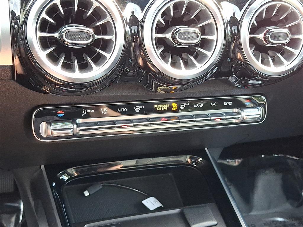 used 2022 Mercedes-Benz GLB 250 car, priced at $32,481