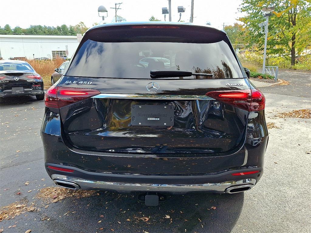 new 2026 Mercedes-Benz GLE 450 car, priced at $82,205