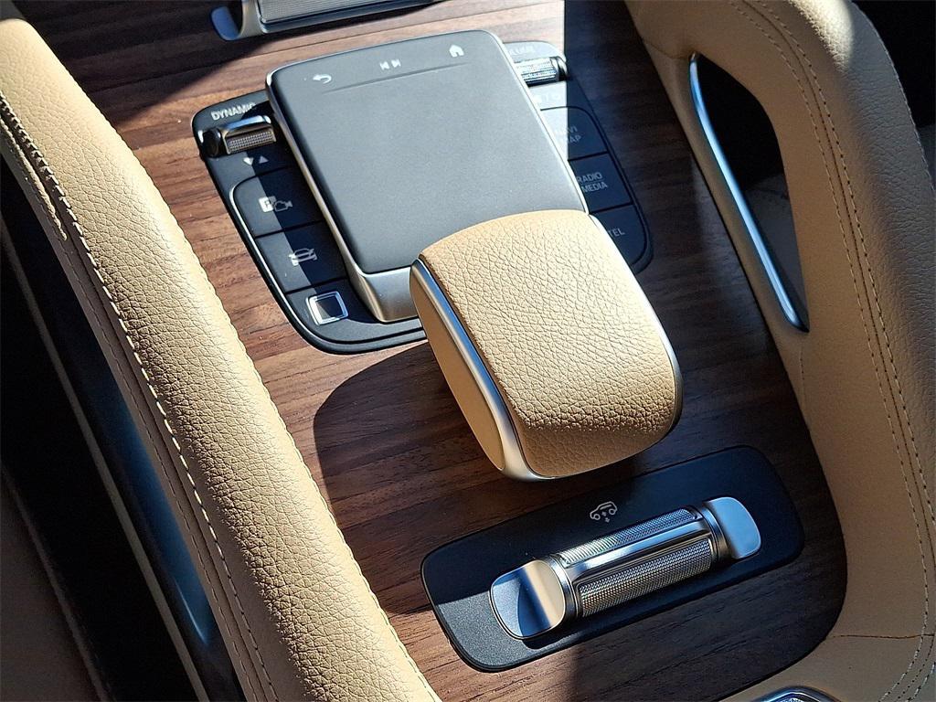 new 2026 Mercedes-Benz GLS 450 car, priced at $104,450