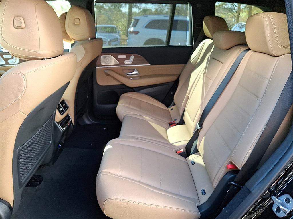 new 2026 Mercedes-Benz GLS 450 car, priced at $104,450