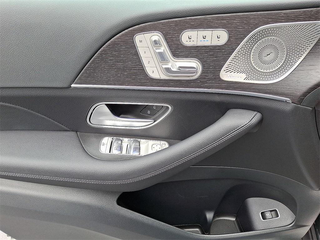 new 2026 Mercedes-Benz GLE 450 car, priced at $80,150