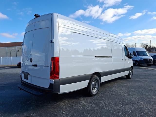 new 2025 Mercedes-Benz Sprinter 2500 car, priced at $70,814