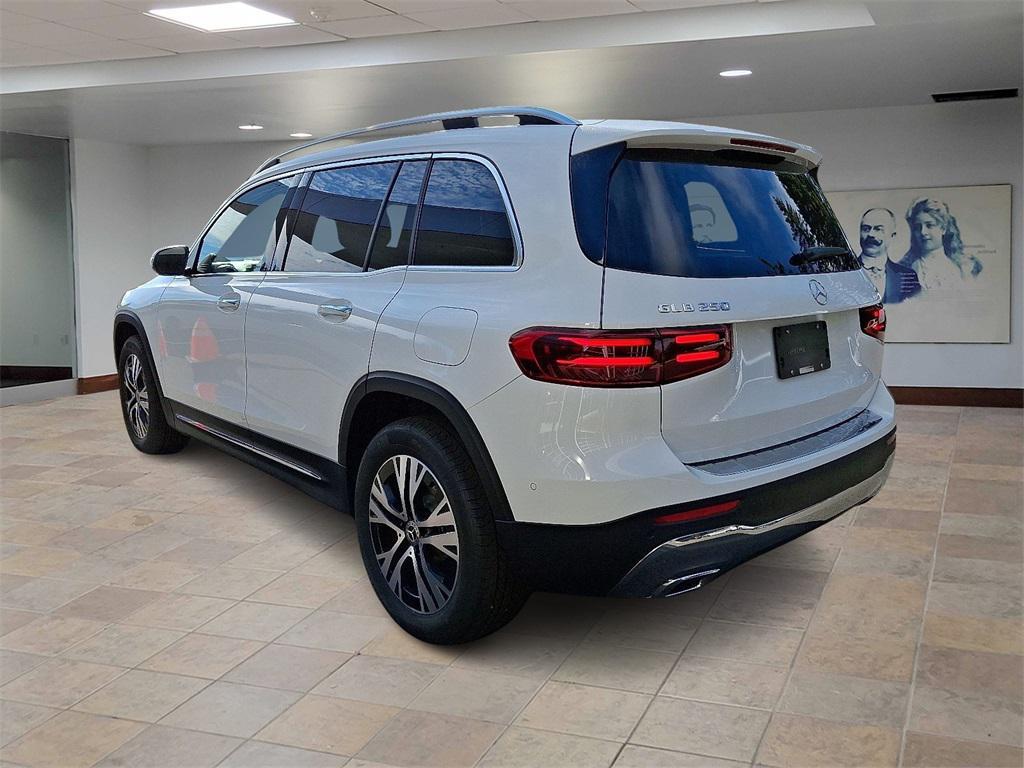 new 2026 Mercedes-Benz GLB 250 car, priced at $52,595