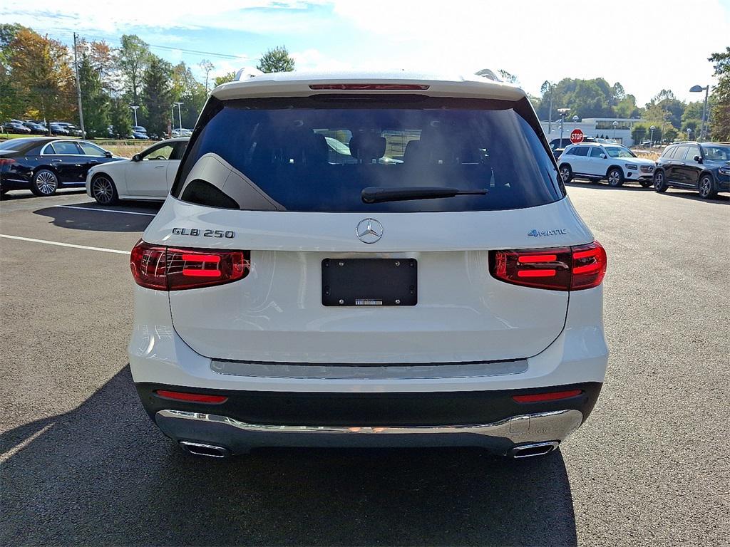 new 2026 Mercedes-Benz GLB 250 car, priced at $52,595