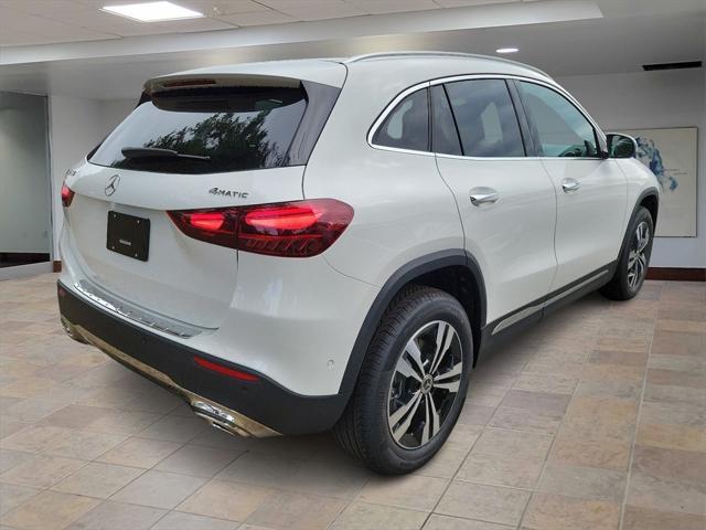 new 2025 Mercedes-Benz GLA 250 car, priced at $51,290