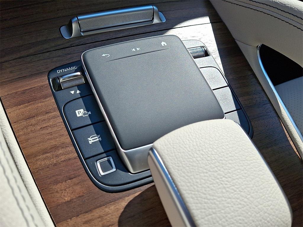 new 2026 Mercedes-Benz GLE 450 car, priced at $78,380