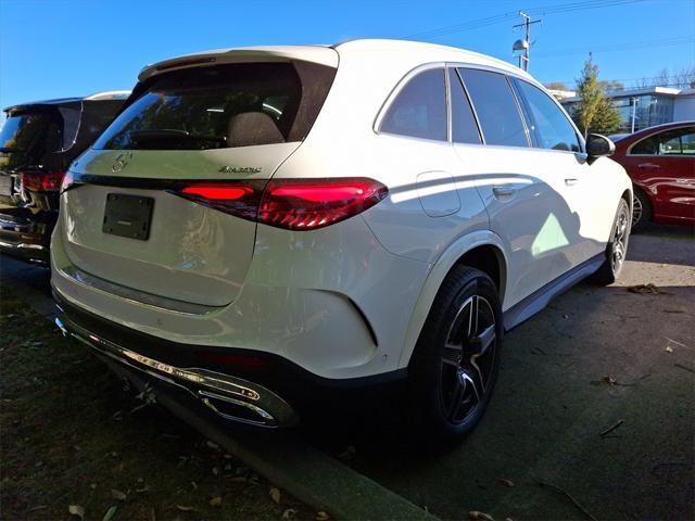 new 2025 Mercedes-Benz GLC 300 car, priced at $62,240