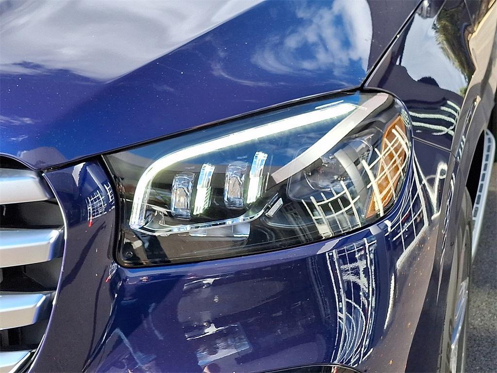 new 2026 Mercedes-Benz GLS 450 car, priced at $110,015