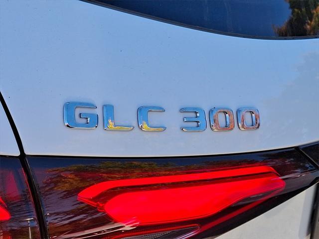 new 2025 Mercedes-Benz GLC 300 car, priced at $59,970