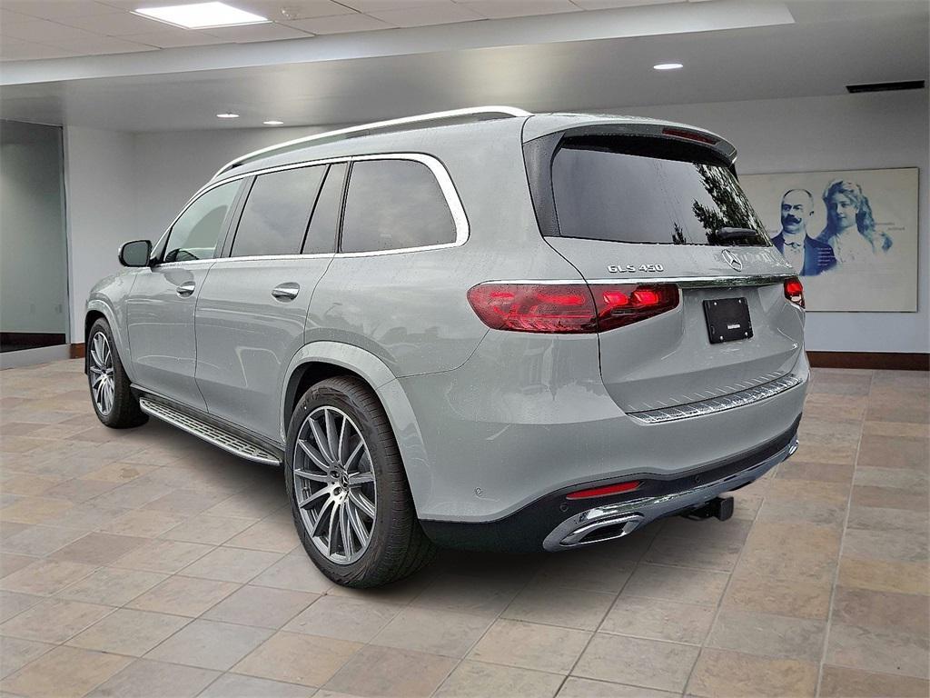 new 2025 Mercedes-Benz GLS 450 car, priced at $101,275