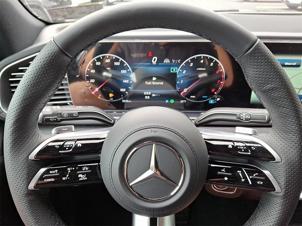 new 2025 Mercedes-Benz GLS 450 car, priced at $101,275