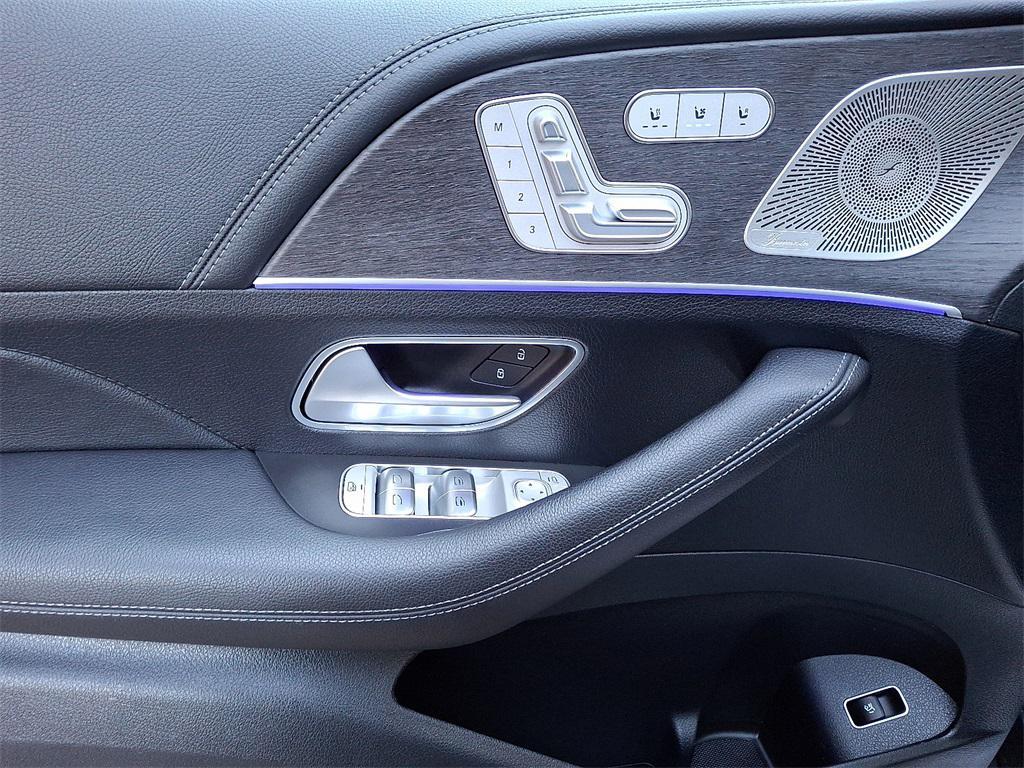 used 2022 Mercedes-Benz GLS 450 car, priced at $55,981