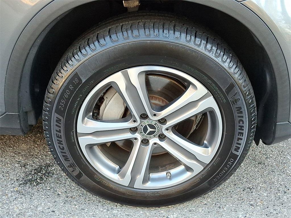 used 2019 Mercedes-Benz GLC 300 car, priced at $23,481