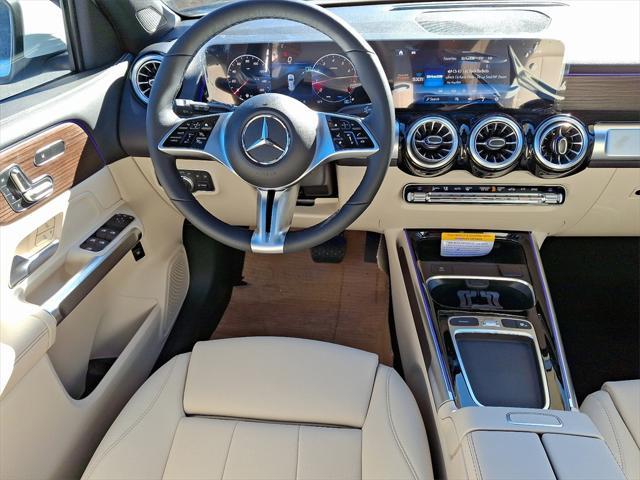 new 2025 Mercedes-Benz GLB 250 car, priced at $51,395