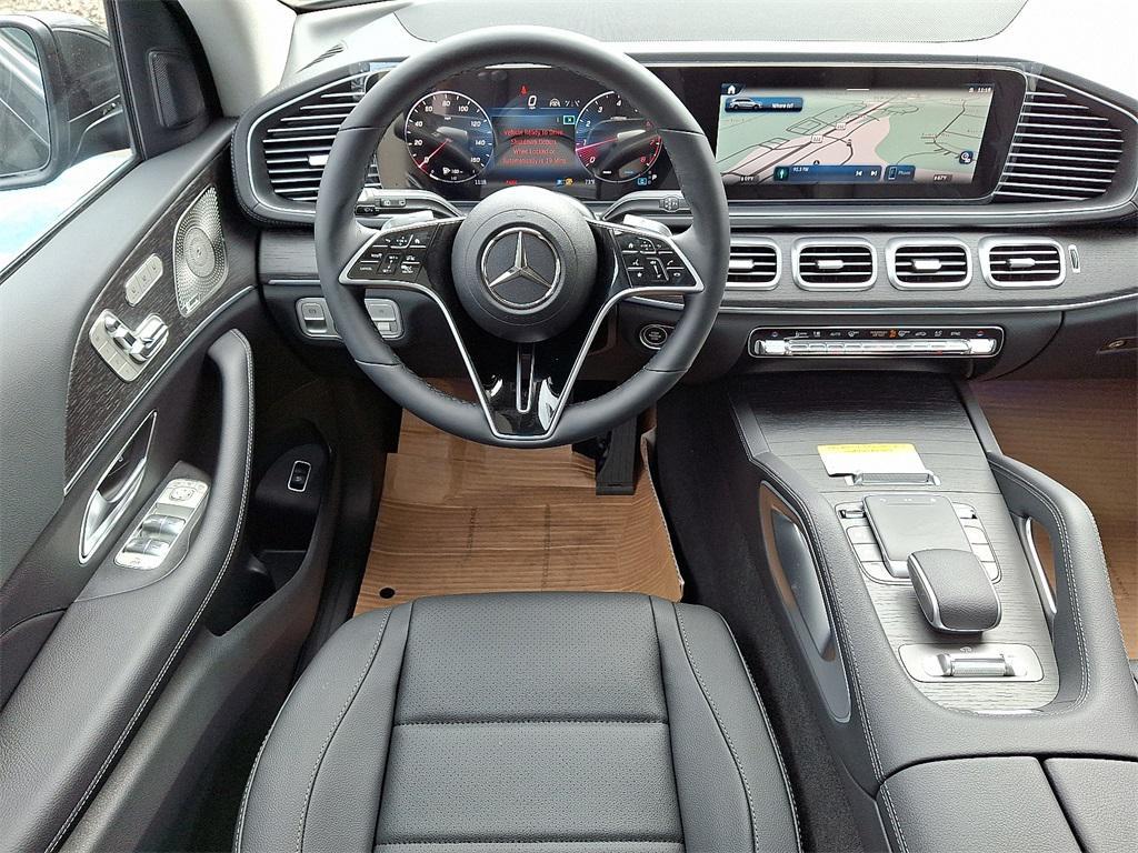 new 2026 Mercedes-Benz GLS 450 car, priced at $93,615