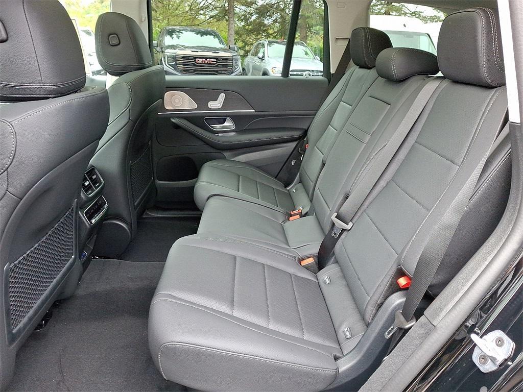 new 2026 Mercedes-Benz GLS 450 car, priced at $93,615