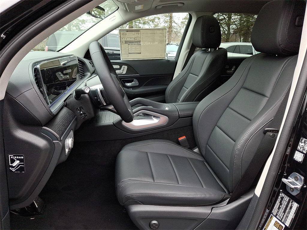 new 2026 Mercedes-Benz GLS 450 car, priced at $100,015