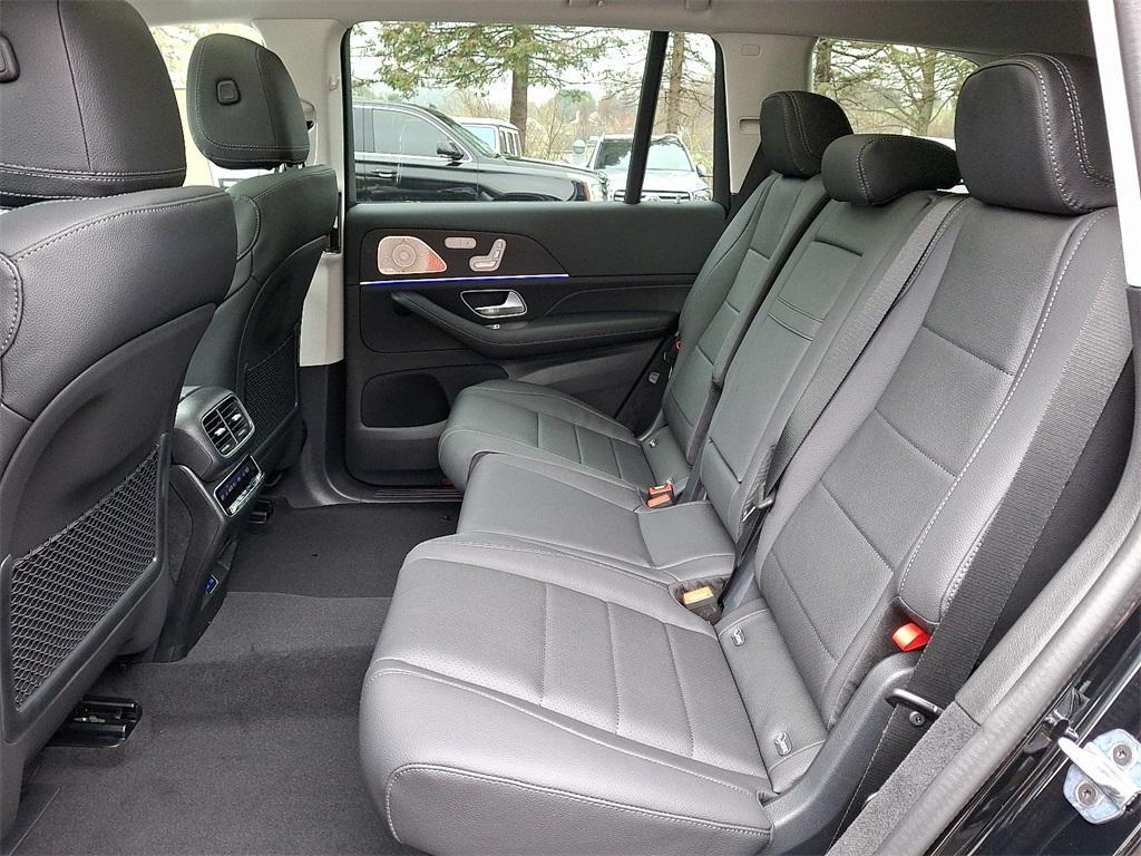 new 2026 Mercedes-Benz GLS 450 car, priced at $100,015