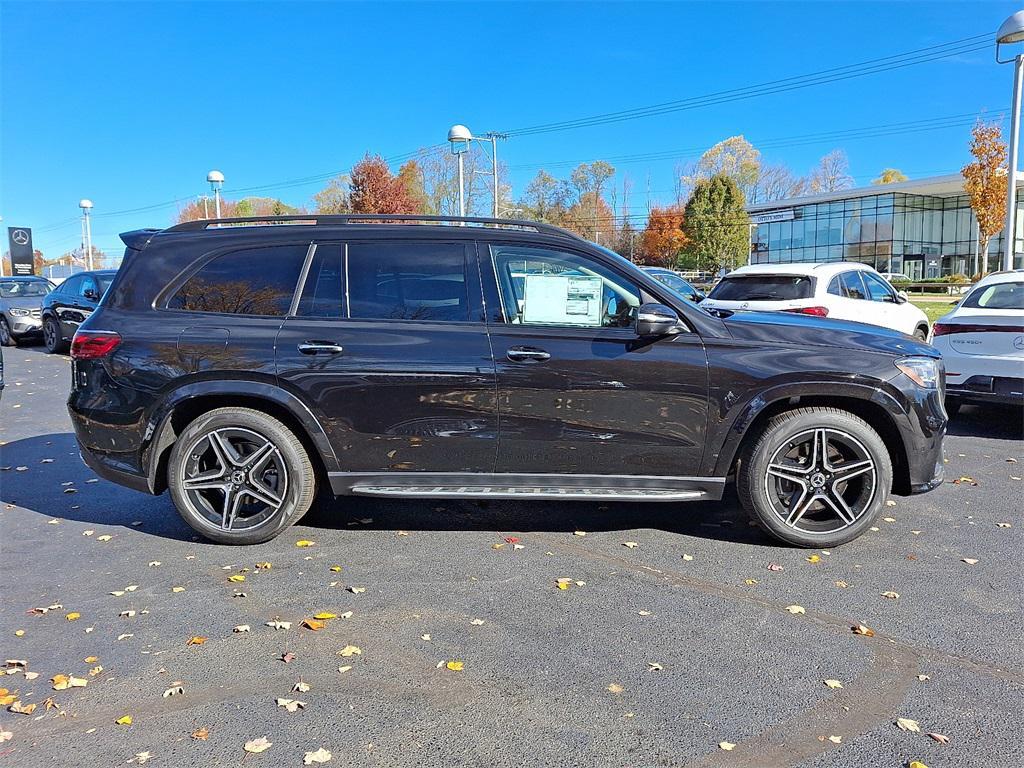new 2026 Mercedes-Benz GLS 450 car, priced at $98,450