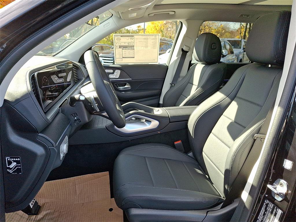 new 2026 Mercedes-Benz GLS 450 car, priced at $98,450
