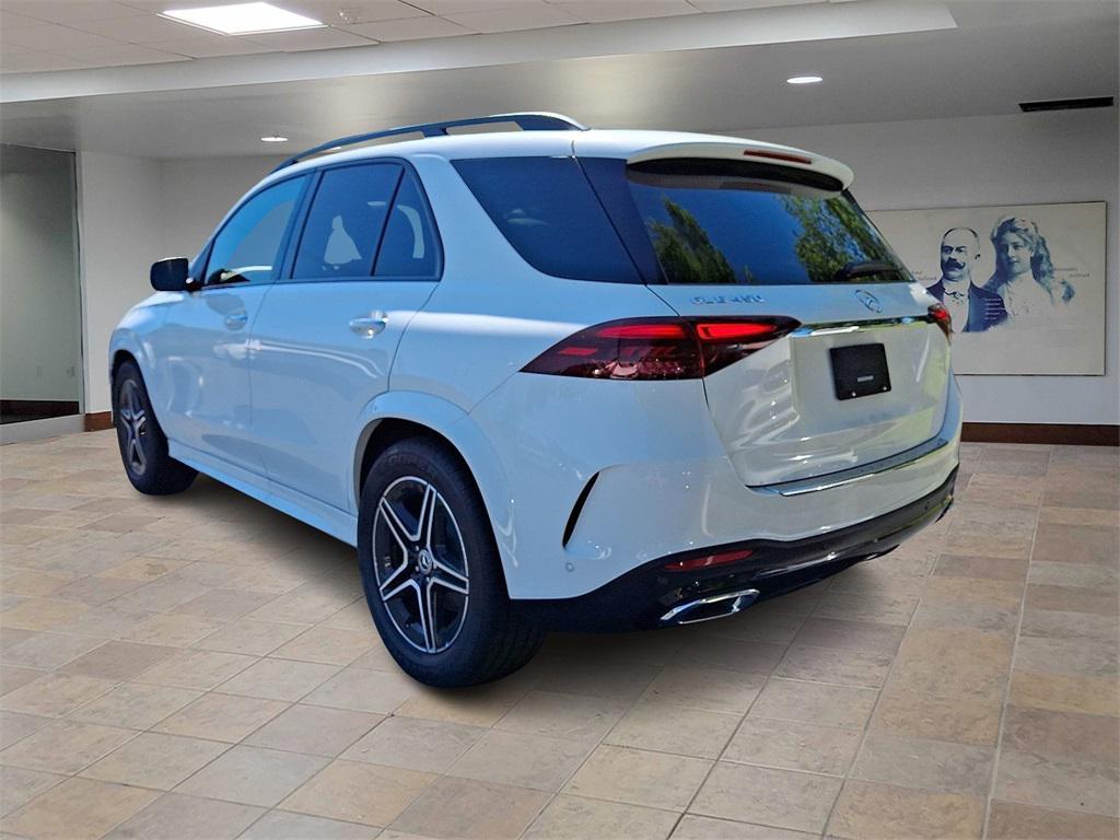 new 2025 Mercedes-Benz GLE 450 car, priced at $82,100
